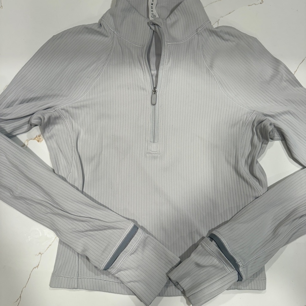 lululemon athletica Gray Crop Top